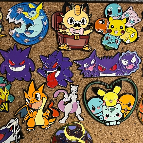 Pokemon Charmander Squirtle Pin Choice Pins Charizard Streetwear Hats Hat Brooch - Picture 3 of 8